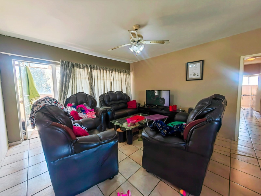 2 Bedroom Property for Sale in Baillie Park North West